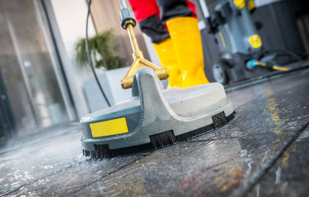 Best Pressure Washing Driveway  in Algood, TN